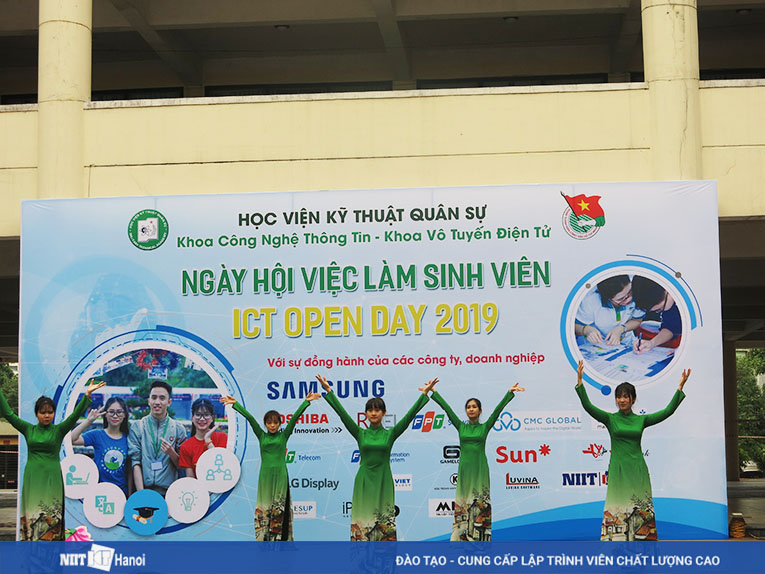 Ngày hội việc làm sinh viên ICT Open Day 2019 tại học viện Kỹ thuật quân sự