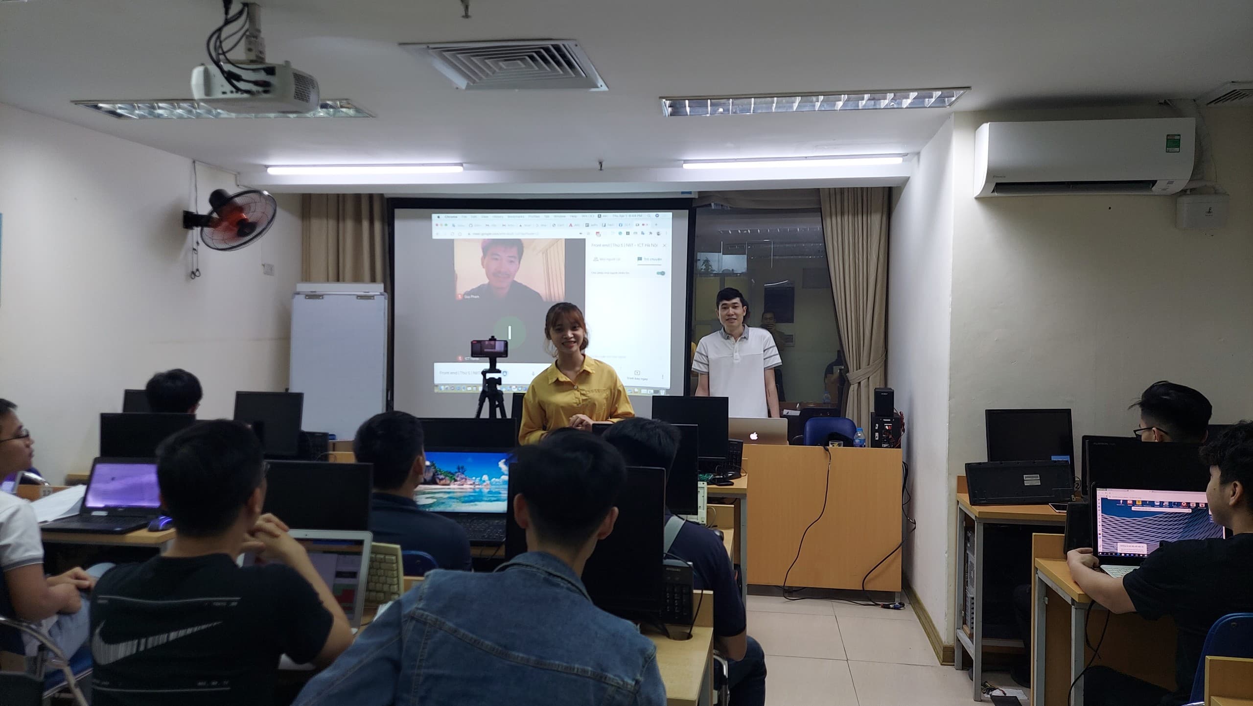 NIIT-ICT Hà Nội khai giảng thành công khóa học Lập trình Frontend (PHP, Java)