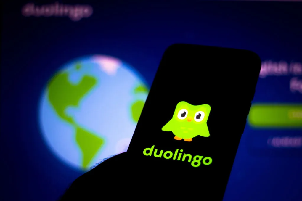 Duolingo cắt giảm 10% lực lượng lao động nhà thầu khi công ty áp dụng AI