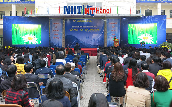 NIIT-ICT Hà Nội tham gia đồng hành cùng Ngày hội CNTT tại THPT Phan Huy Chú-3