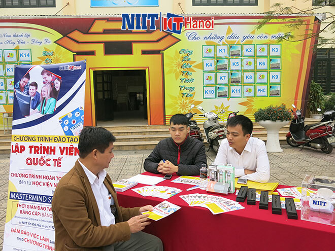 NIIT-ICT Hà Nội tham gia đồng hành cùng Ngày hội CNTT tại THPT Phan Huy Chú-5