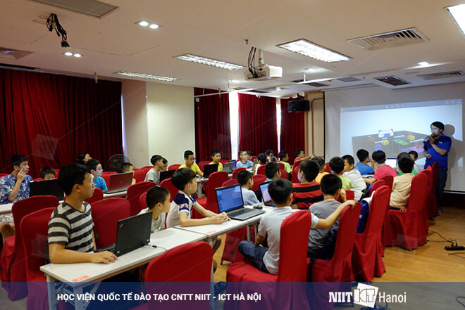 NIIT-ICT Hà Nội phối hợp Maker Hanoi tổ chức cuộc thi Mini First 2018: Cuộc chiến năng lượng-1