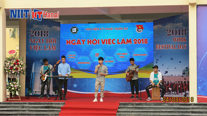 NIIT-ICT Hà Nội đồng hành cùng Ngày hội việc làm sinh viên năm 2018-11