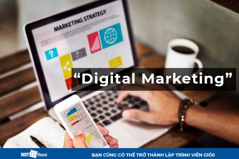 Học lập trình ra làm Digital Marketing