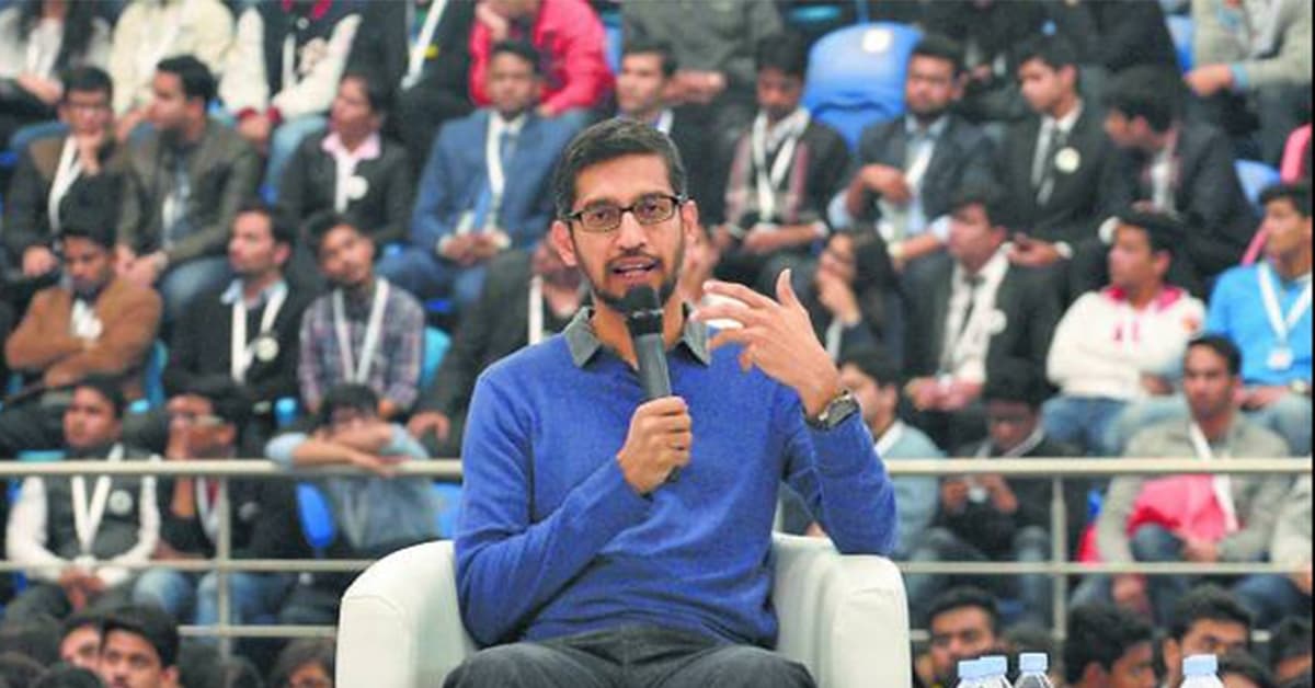 Sundar Pichai nói chuyện với các sinh viên Ấn Độ