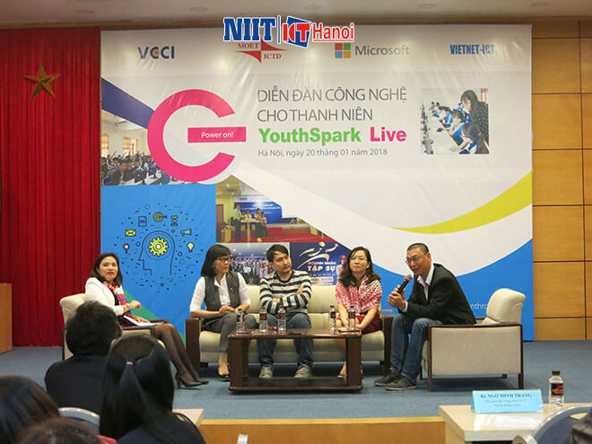 NIIT-ICT Hà Nội tham gia Ngày hội công nghệ cho giới trẻ - YouthSpark Live - Microsoft phối hợp cùng các đơn vị tổ chức-9