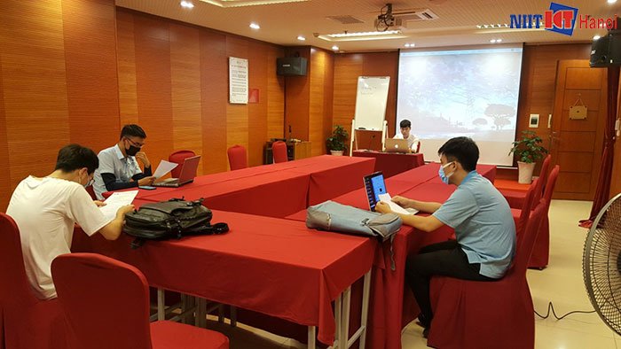 ICT Hà nội tổ chức khai giảng khóa học java web tháng 6