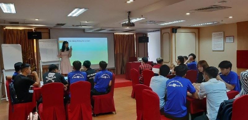 NIIT-ICT Hà Nội đổi mới phương pháp đào tạo hiện đại trong công tác giảng dạy