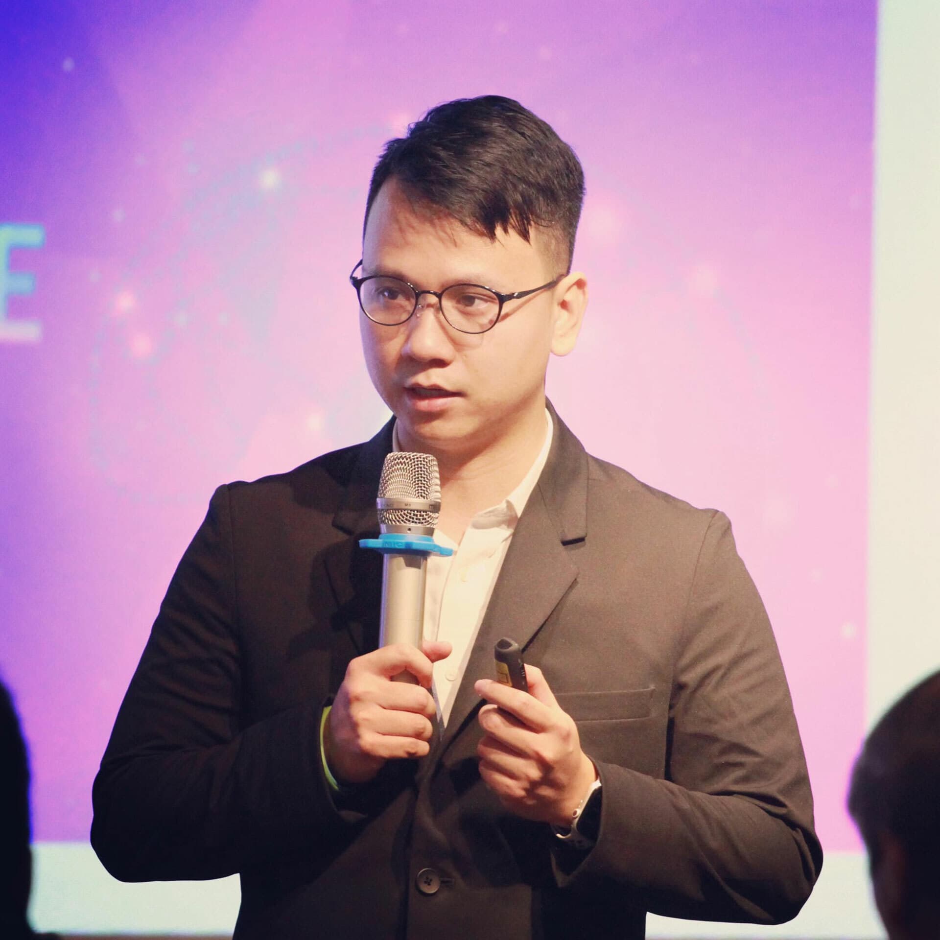 Kỹ sư người Việt thành chuyên gia AI quốc tế