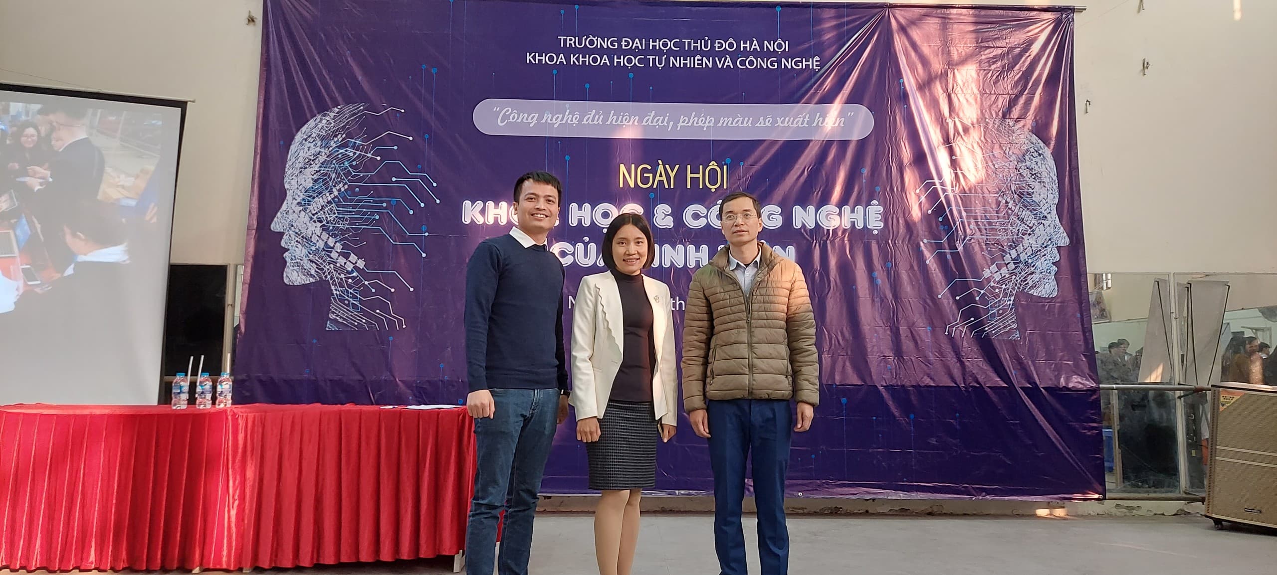 NIIT-ICT Hà Nội đồng hành với phong trào sinh viên nghiên cứu khoa học trường Đại học Thủ Đô Hà Nội
