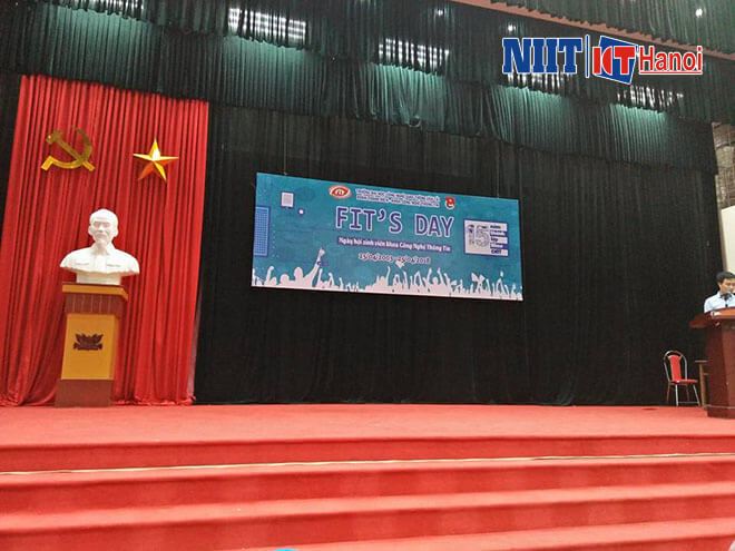 Học viện NIIT-ICT Hà Nội chúc mừng kỷ niệm 15 năm thành lập khoa CNTT trường Đại học Công nghệ Giao thông vận tải