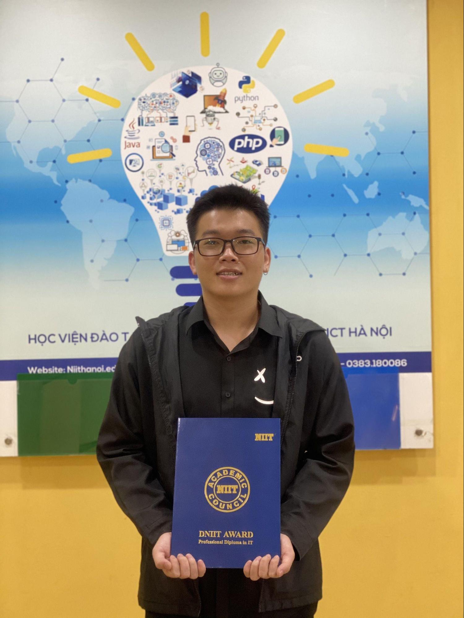 Vũ Xuân Hà gửi gắm giấc mơ “lập trình viên nghìn đô” tại NIIT-ICT Hà Nội 